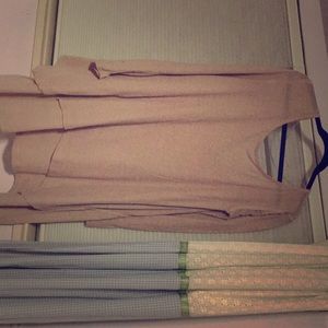 Free people flowy top!